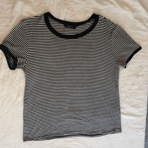 Black and white lightly cropped shirt